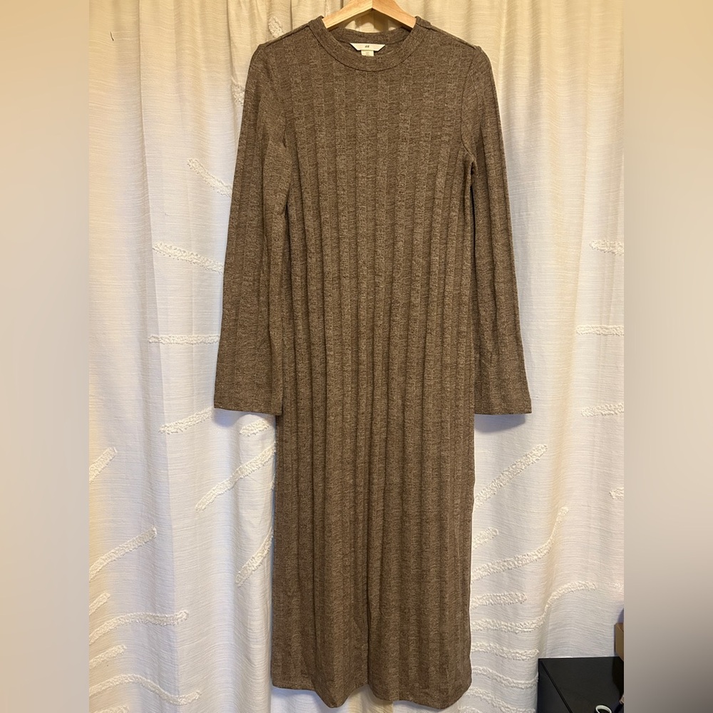 H&M Brown Long Sleeve Dress